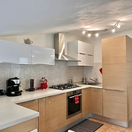 Casa Giulian - View & Comfort Apartman Gera Lario