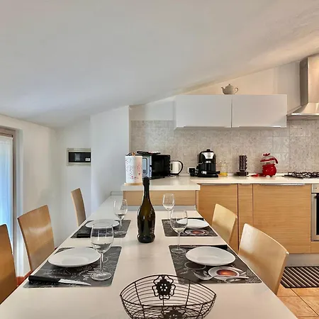 Casa Giulian - View & Comfort Apartman